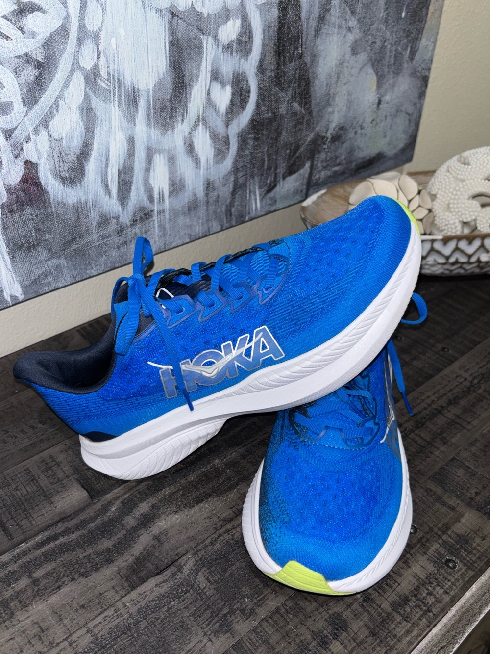 Hoka Men's Mach 6 running shoes SZ 10D
